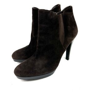 Stuart Weitzman Heeled Bootie 9.5 Brown Suede Ankle Boot Womens